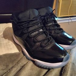 Size 10 space jams 11