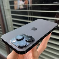 iPhONE 14 Pro Max 256gb UNLOCKED