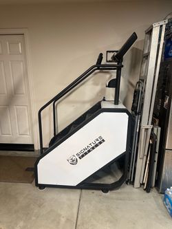 Signature Fitness Stair Stepper / Stair Climber – Great Condition