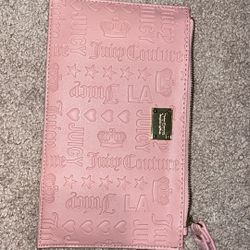 Juicy couture Wristlet