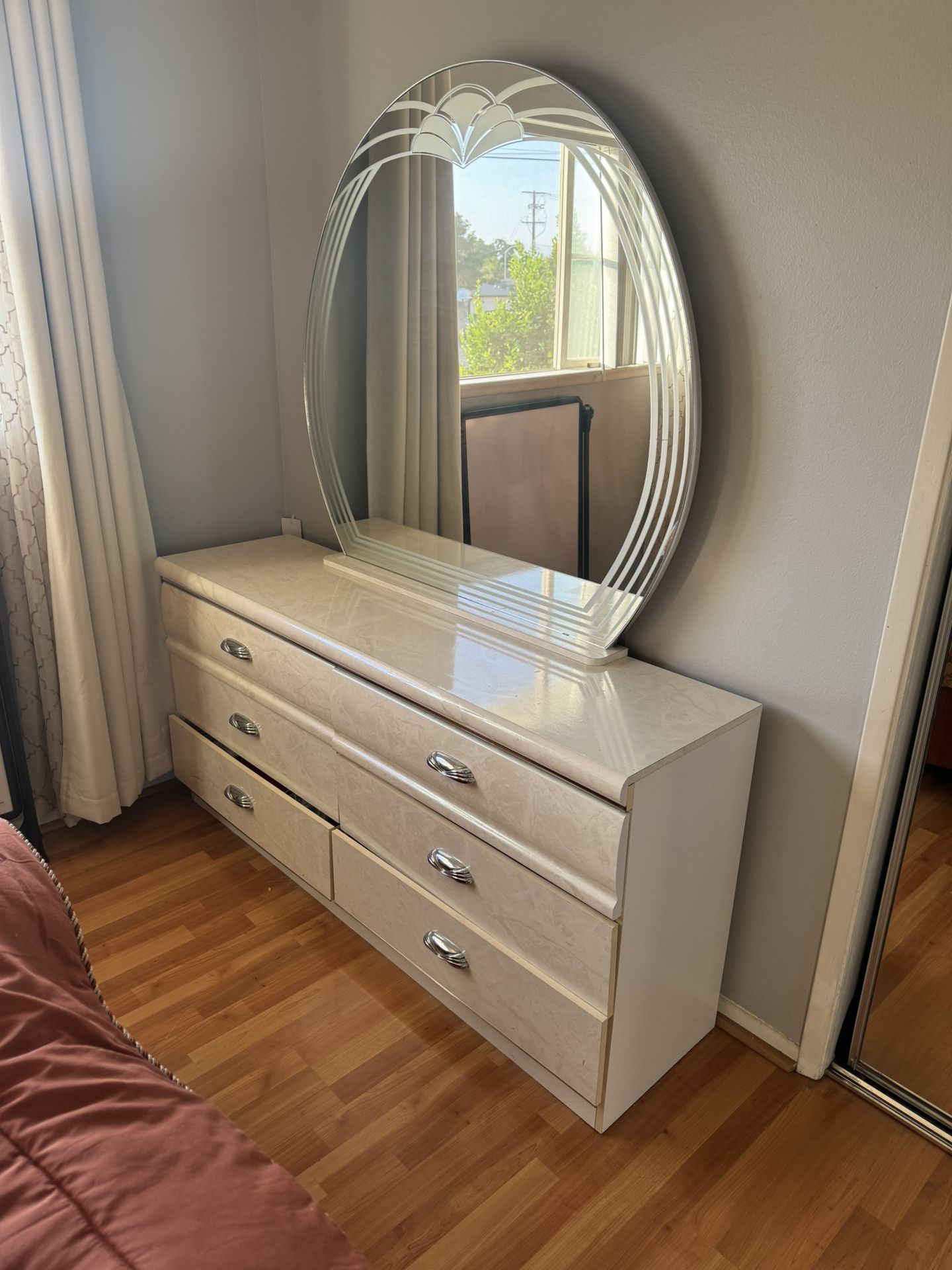 Dresser Set With Big Mirror Attached And 2 Nightstands