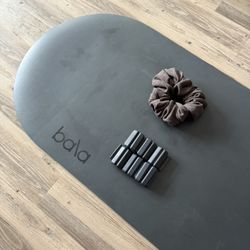 Bala Yoga/Pilates Mat Plus Ankle/Wrist Weights