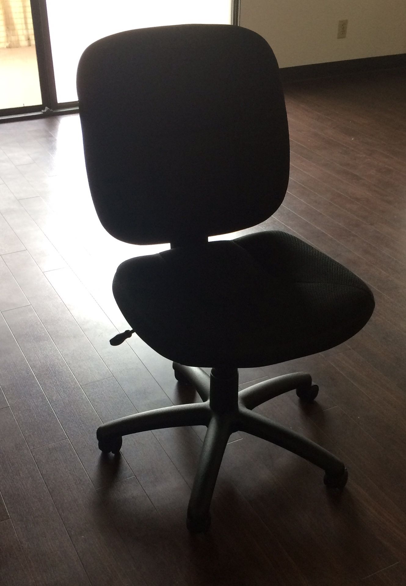 Desk chair