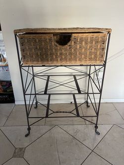 Drawer stand