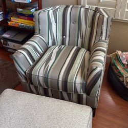 Upholstered Chair 