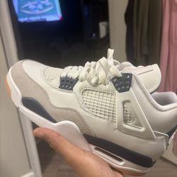 🔥 Jordan 4 SB (Navy) – Brand New