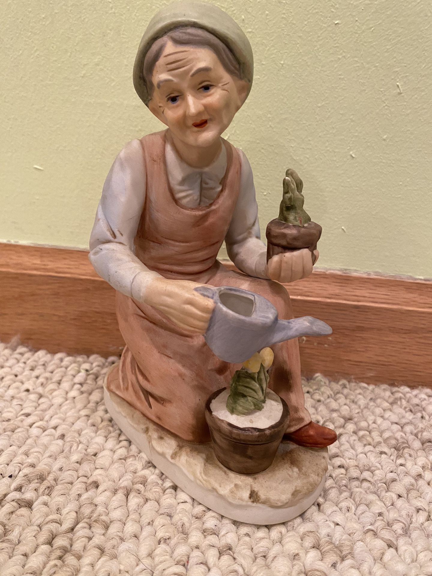 Vintage Ardco Japan Fine Quality Dallas Porcelain Figurine Of Old Lady Gardening