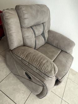 Leather Recliner 