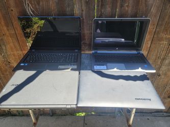 Computer laptop  4 pices