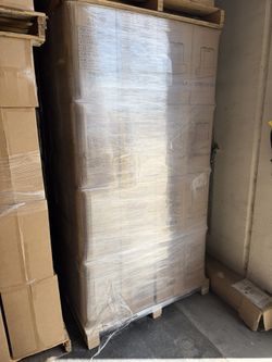 Full Pallet 64 Cases 18in 1500ft 80ga Stretch Wrap 