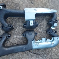 Exhaust Manifolds ( New) 88-94 C1500 With 5.7 Engine 
