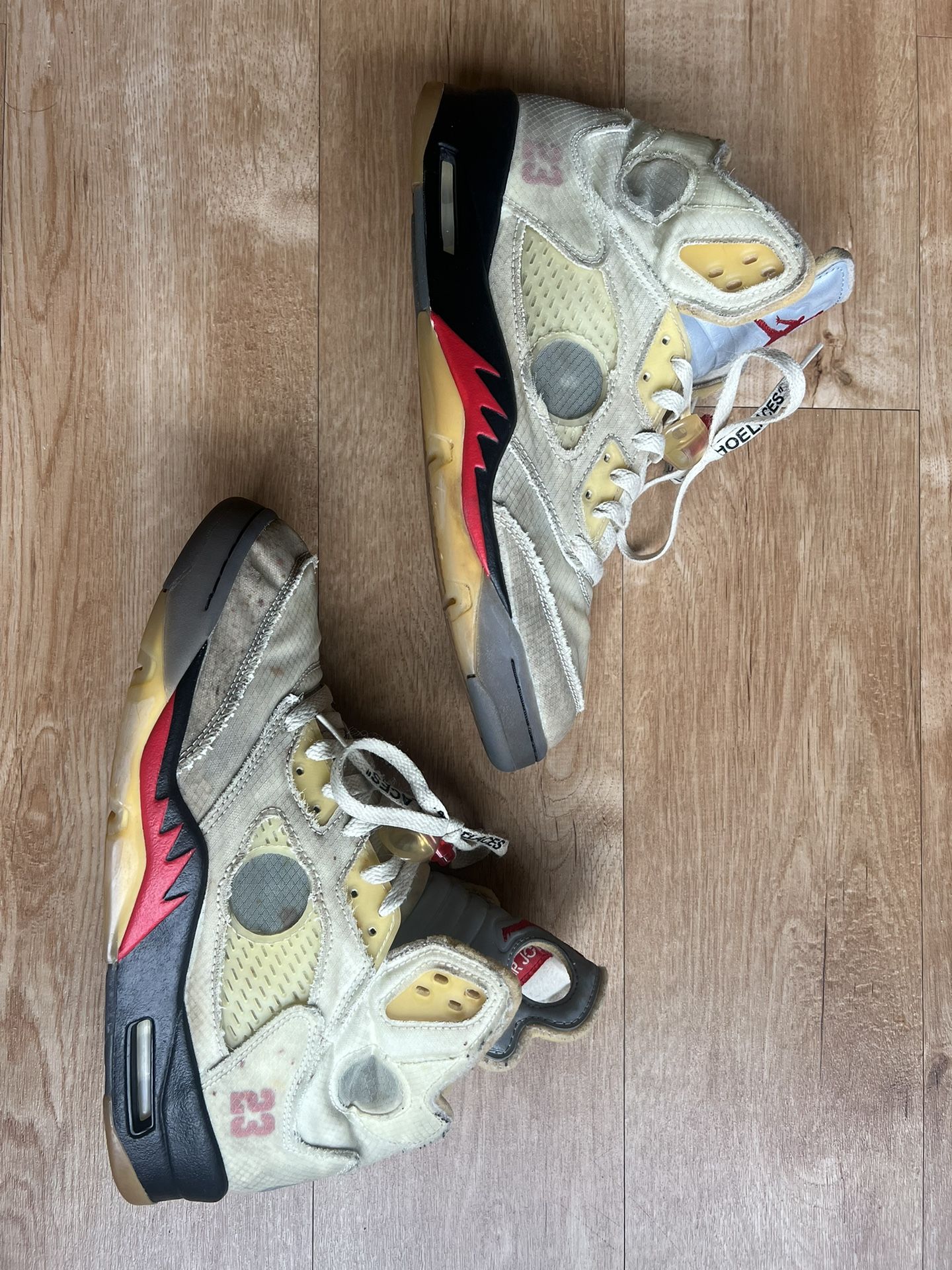 Air Jordan Off White 5 Size 10.5