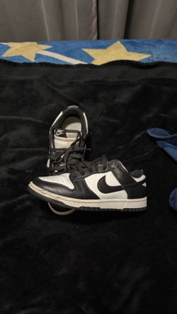 Nike dunks 8.5