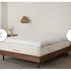 KING PARACHUTE MATTRESS TOPPER NEEDS TO GO!