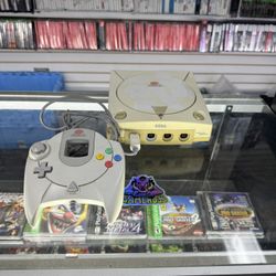 Sega Dreamcast Complete $110 Gamehogs 11am-7pm