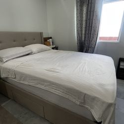 DreamCloud Full-Size Mattress + Full Storage Bed Frame – Like New