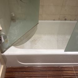 Used Toto Bath Tub