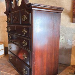 Webb Queen Anne Drawer