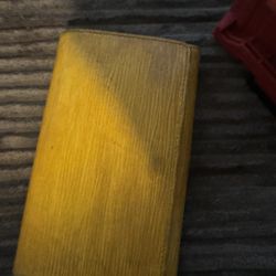 LV Wallet