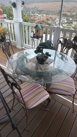 Round Glass Top Patio Table and Chairs Set