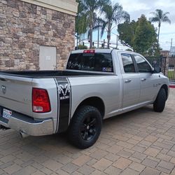2015 Dodge Ram 5.7 Hemi 4x4 Longhorn Edition