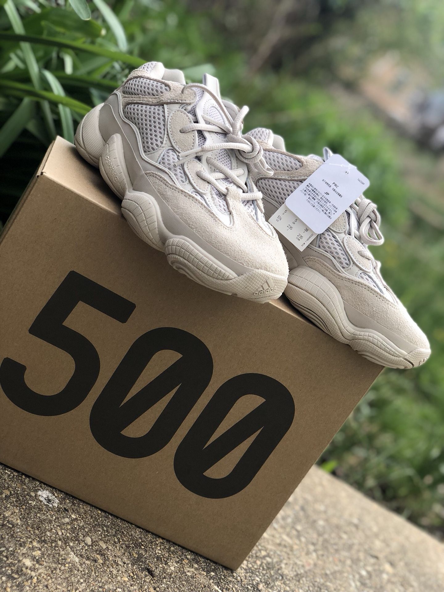 Yeezy boost 500