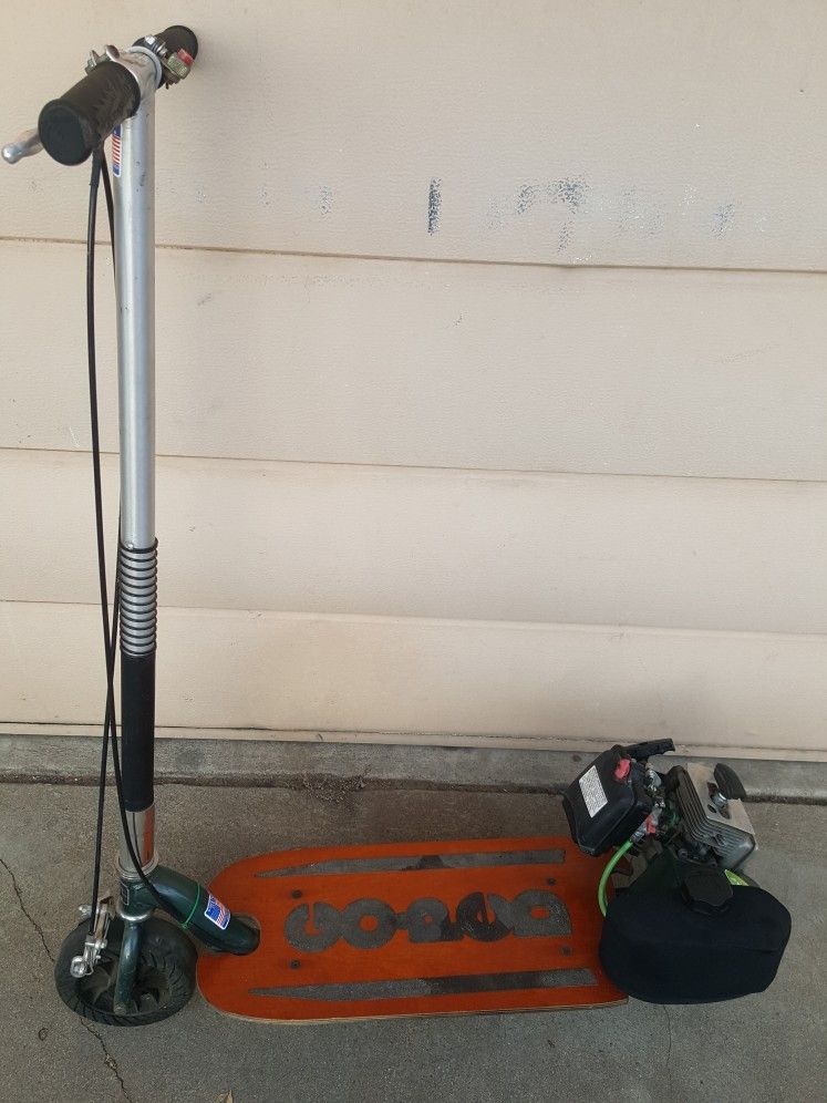 Goped Sport S25 Gas Scooter