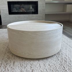 Round Coffee Table 