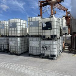 275 Gallon IBC Totes. 