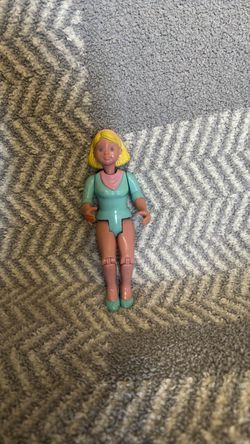 Fisher Price Loving Family Doll Mom Mother Short Blonde Hair