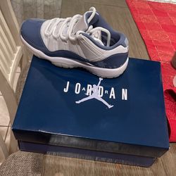 Jordan 11 Retro White/Midnight Navy