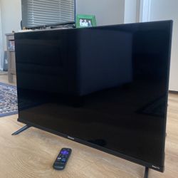 Hisense 32” TV  Model 32A4NR