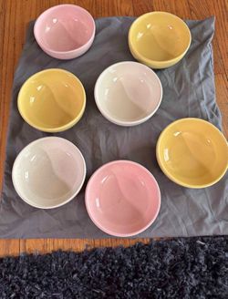 Old vintage mid-century 1950s McCoy pottery bowls