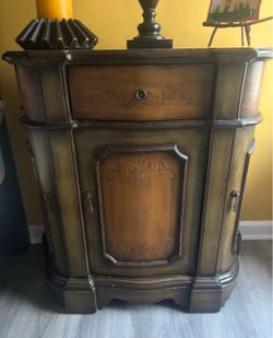 Night stand