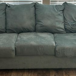 REDUCED!!Couch And Love Seat Combo