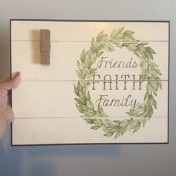 Farmhouse style picture, decor