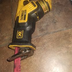 20 Volt Dewalt    Sawzall And Skill Saw 