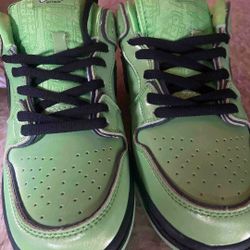 Nike SB Dunk Low Power Puff