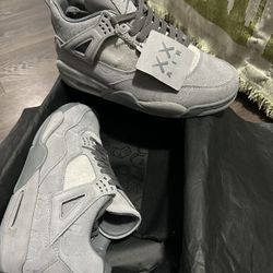 KAWS Jordan’s Size 10