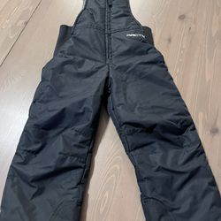 black snow pants size 4