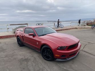 2010 Ford Mustang V6