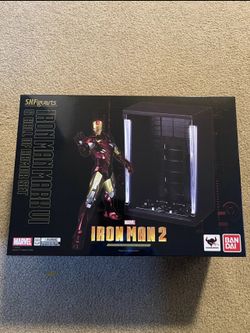 S.H. Figuarts Iron Man Mark VI And Hall Of Armor Set
