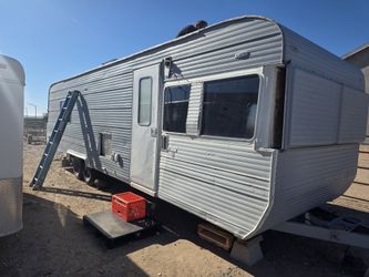 "Flip This 30' Camper — $1,750 OBO"