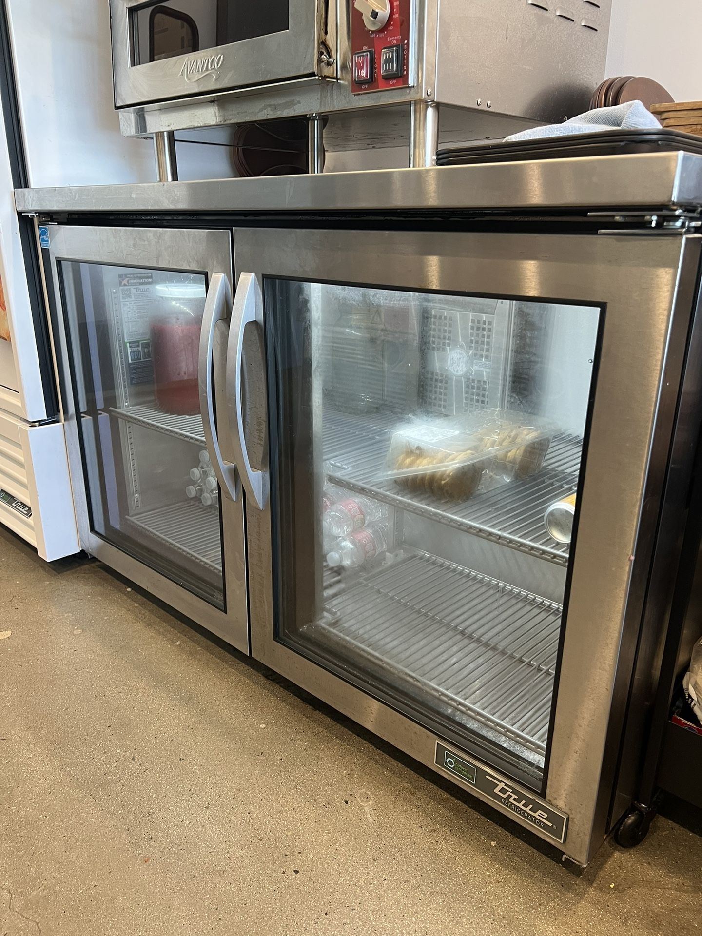 TRUE UNDERCOUNTER REFRIGERATOR Model No. TUC48GLPHCFGD01 for Sale