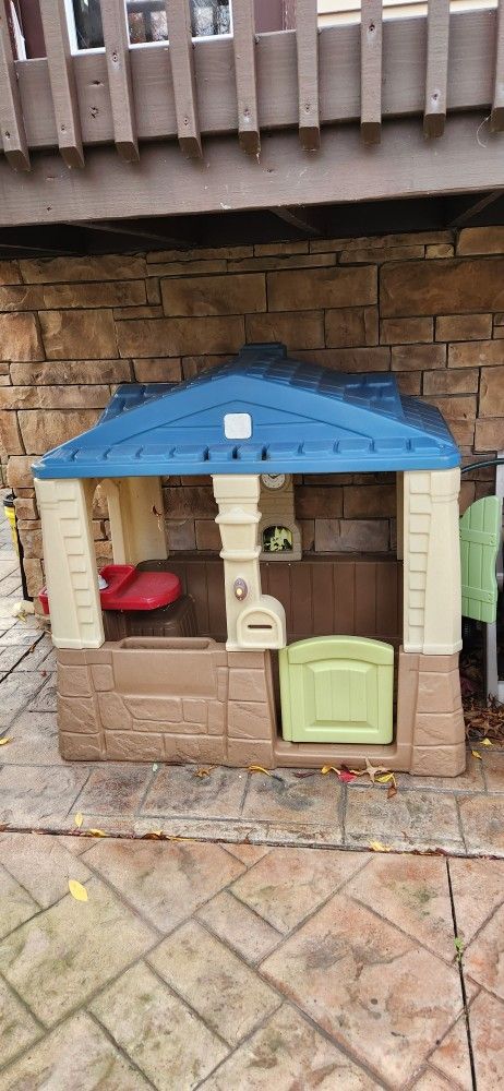 Play house