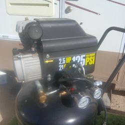 Compresor  21 Galones 2.5 Caballos