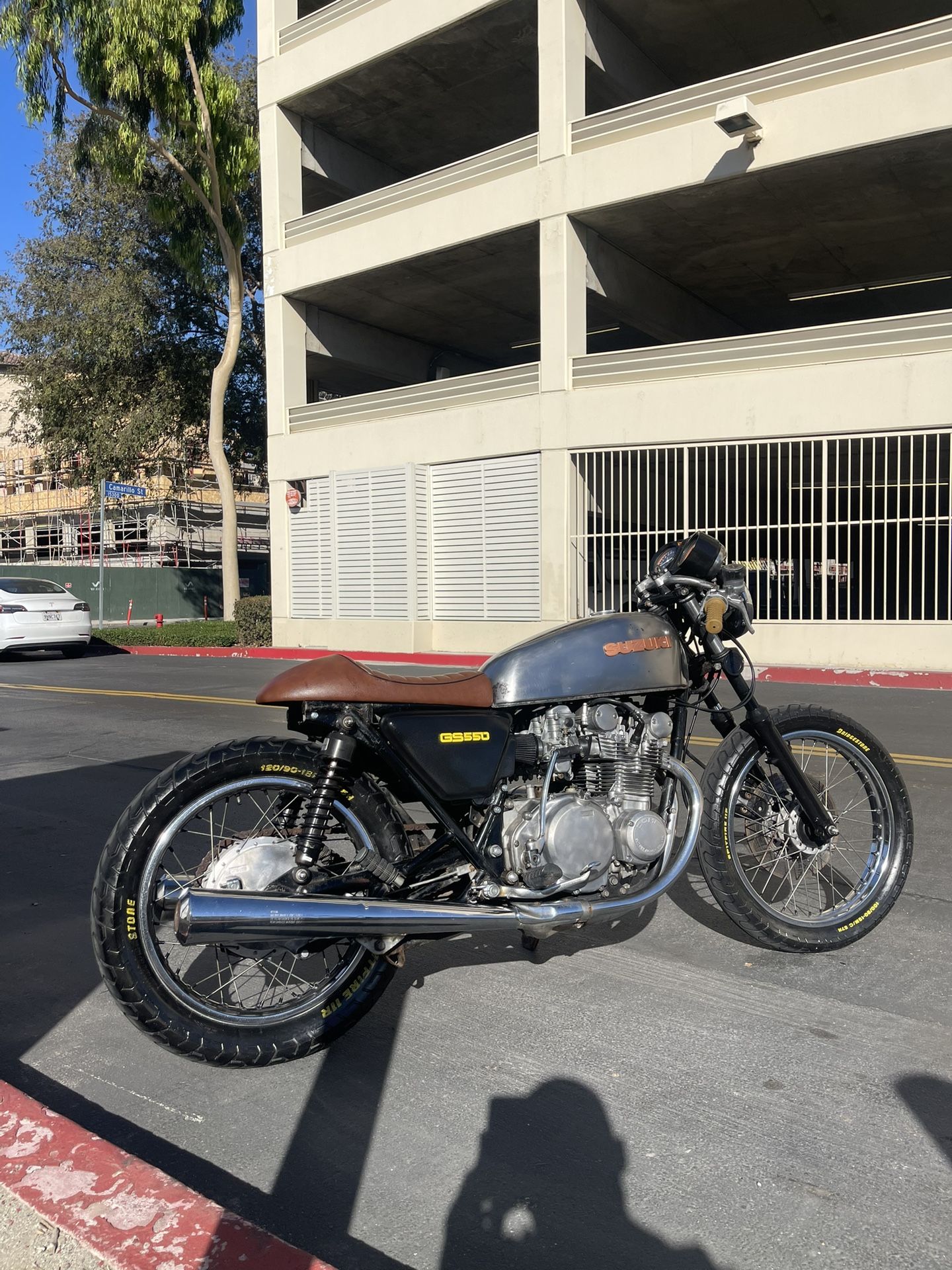 1977 Suzuki GS550 – Café Racer
