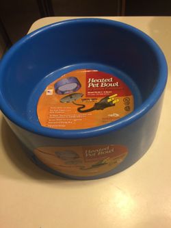 Heated pet bowl