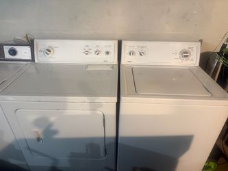 Kenmore Washer and Dryer Set