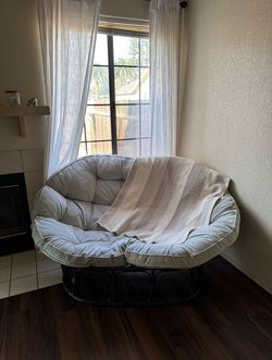 Double Seater Papasan Chair